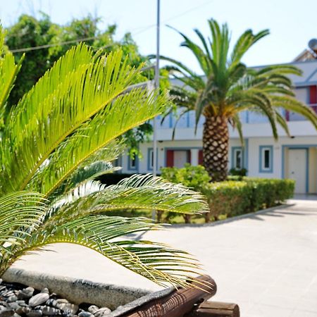 Akti Dimis Hotel Tigkaki  Luaran gambar