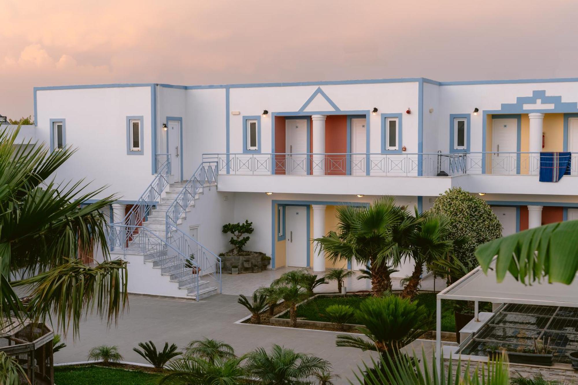 Akti Dimis Hotel Tigkaki  Luaran gambar